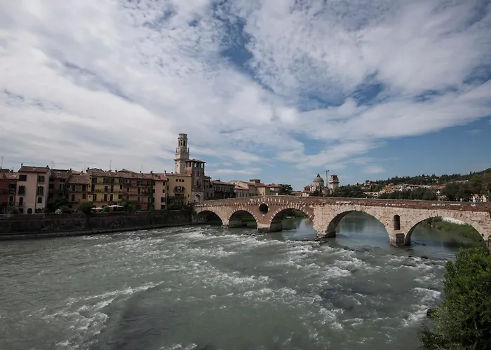 Апартаменты Italianflat - Theater Flat, Free Parking Верона