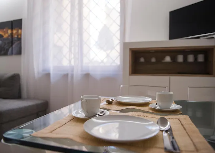 Italianflat - Theater Flat, Free Parking Апартаменты *